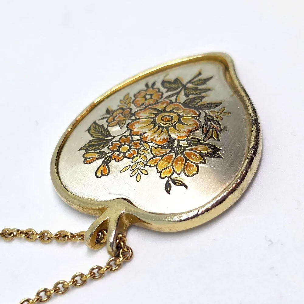 Vintage Reed & Barton Damascene Floral Heart Pendant with Amway GF 16' Chain